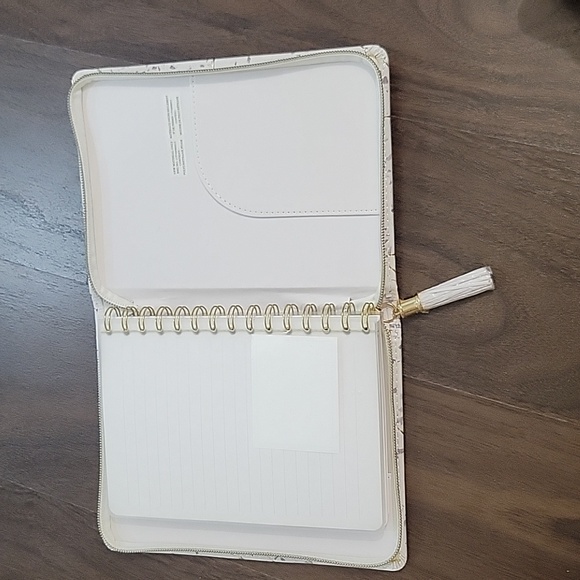 Refill Zip NoteBook - Picture 6 of 6